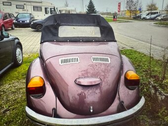 Volkswagen New Beetle - 4