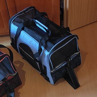 Praktická přenosná taška pro domácí mazlíčky - 4