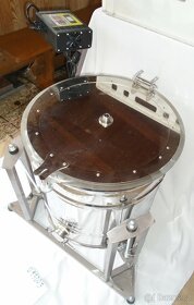 Odstredivka na vosk alebo med - 4