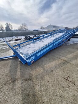 Naklapěcí rampa - 4