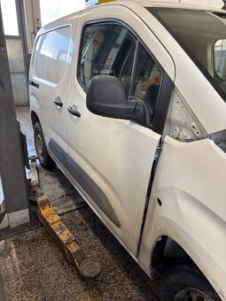 Citroen berlingo 2018. 1,5 hdi 96 Kw - 4
