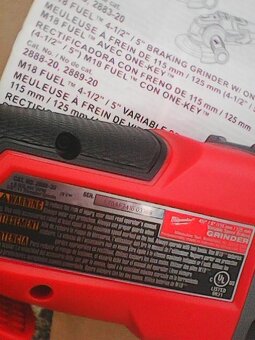 milwaukee M18 FSAGV125XPDB-0X FUEL 125 mm úhlová bruska - 4