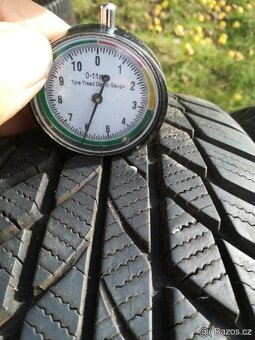 185/60/16 zimni pneu PIRELLI a BRIDGESTONE 185 60 16 - 4