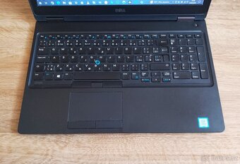 DELL Latitude E5580 - 15.6", SSD, DDR4-16GB, PODS.KLÁV. - 4