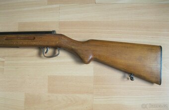 Vzduchovka "ZBROJOVKA BRNO" s boční pojistkou - 4