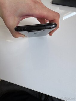 Asus Zenfone 6 - 4
