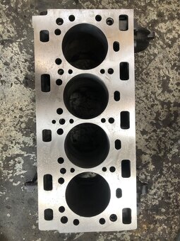 Motor Renault/Opel - 2.5dci G9U - po generální opravě - 4