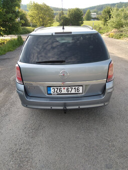 Opel Astra kombi - 4