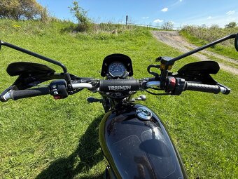 Exkluzivní Triumph Street Scrambler 900 - 4