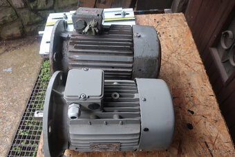 motor 3kw a díly. - 4