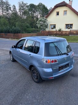 Mazda 2 1.4 benzin - 4