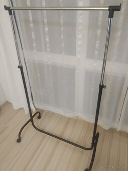 Stojan na ramínka (šaty, košile) - 4