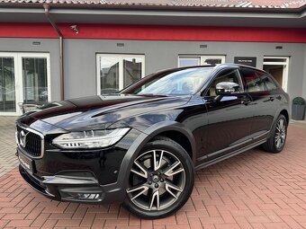Volvo V90 Cross Country 2.0d AWD Automat Full LED Kůže Blis - 4