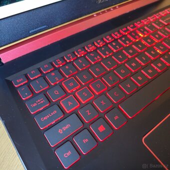 Herní notebook Acer Nitro, Intel i5, Nvidia GTX 1050 4GB - 4