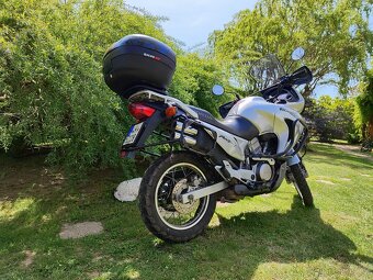 Honda TRANSALP RD11 650 - 4