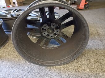 Aku kola 5x130 R20 - 4