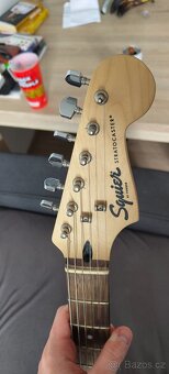 El. Kytara Stratocaster + Kombo 10W - 4