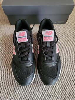 Nové dívčí dámské tenisky sneakersy zn. New Balance, vel. 37 - 4
