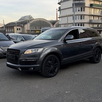 Audi Q7 3.0 TDI • 7 míst • S-line • Servisní kniha  ???? 24 - 4