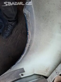 Pravý přední blatník bmw e90/e91 předface černý - 4