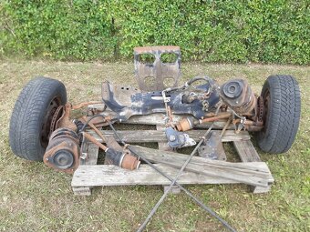 Subaru Leone díly - 4