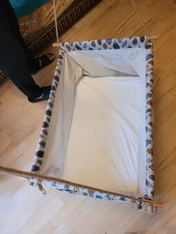 Závěsná postýlka pro miminko - 4