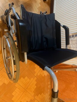 Prodám invalidní vozík - 4