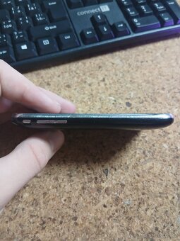 iPhone 3G 8GB - 4