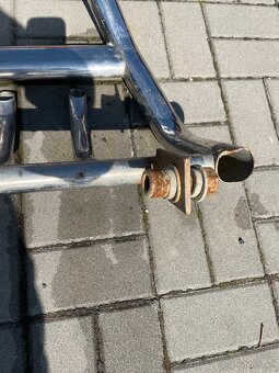 Nerezový rám, Suzuki - 4