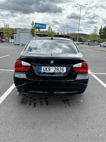 BMW e90 318D - 4