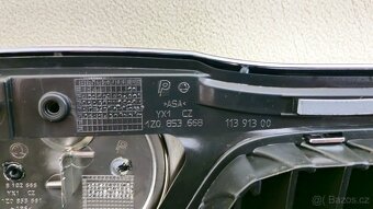 NOVÁ ORIG. maska mřížka kapoty Škoda OCTAVIA 2 II - 4