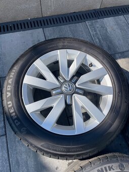 Alu kola VW 5/112 R16 + 205/55/16 letní - 4