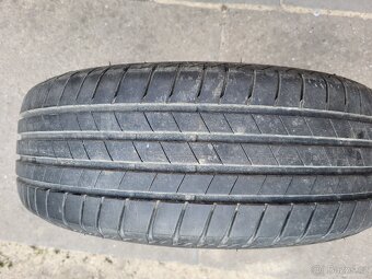 Letní pneu 195/65/15 91V 6 mm - 4