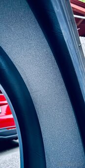 Letní pneu Michelin - Tesla - elektromobil - 4