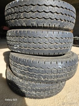 Pneu 215/75/R16 C - 4