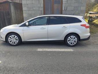 Ford Focus 2012 TDCI - 4
