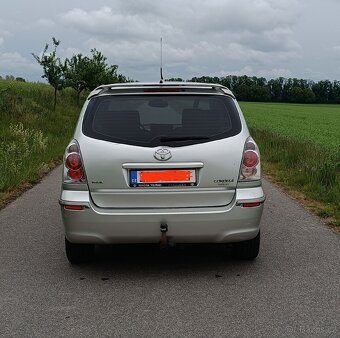 Toyota Verso - 4
