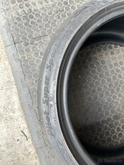 Michelin Super Sport 255/35 r19 - 4