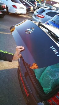 BMW - 4