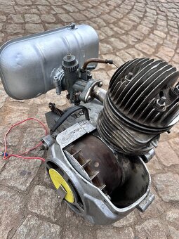 Manet Tatran 125 motor - 4