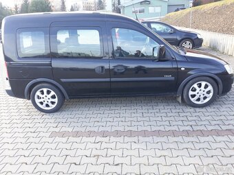 Opel Combo Tour 1.7 CDTI 74 kW - 4