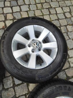 Prodám orig alu 16 Vw Tiguan 5x112 ET 33 pneu 215/65/16 - 4