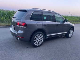 VW TOUAREG 3.0 TDI, R-LINE, nová STK - 4