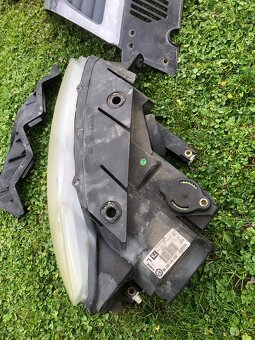 VW PASSAT B6 KAPOTA SVĚTLA MASKA ZADNÍ SVĚTLA - 4