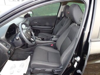 Honda HR-V 1.5 i-VTEC 1.maj.2x originál alu kola, pěkná výb. - 4