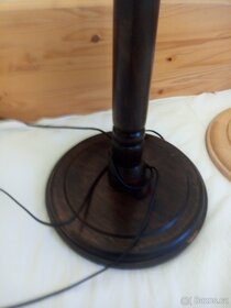 Stojan na lampu dřevěný v.138cm - 4