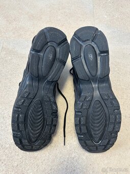 NIKE AirMax - TW - 4