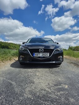 Mazda 3 - 4