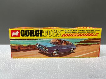 Corgi Toys Lancia Fulvia - 4