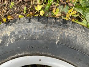 Pneu 205/70 r15 a kola - 4